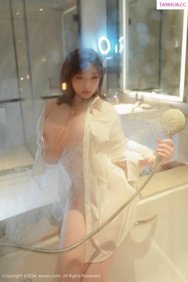   [XiuRen]高清写真图 2024.06.27 No.8763 nana豆酱 紧身瑜伽裤第58张图片